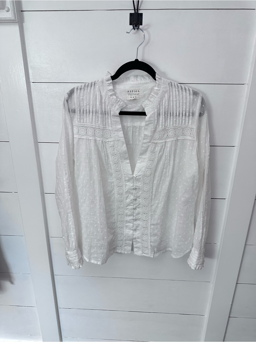Aspiga L Carrie Dobby white Eyelet Pintuck 100% organic Cotton cottagecore top - Picture 2 of 15